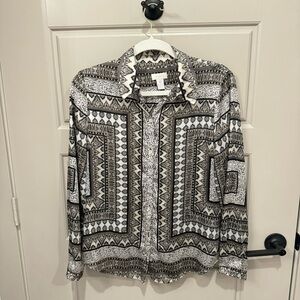 Chico's Women's Blouse Button Up Geometric Long Sleeve Shirt Silky